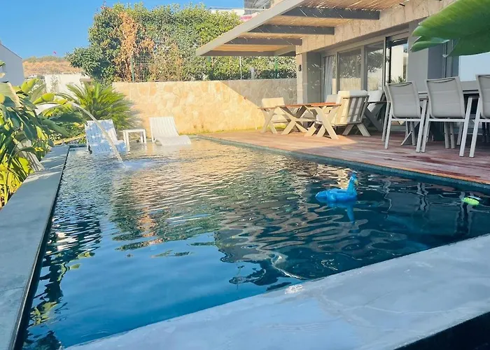 Bodrum Havuzlu Lueks 别墅 京多安