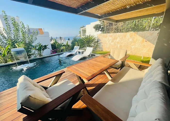 Bodrum Havuzlu Lueks 别墅 京多安